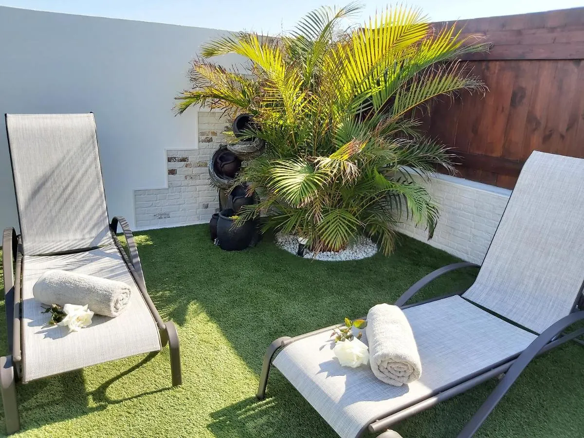 Villa Thais, private heated pool, ideal for your holidays in Caleta de Fuste España